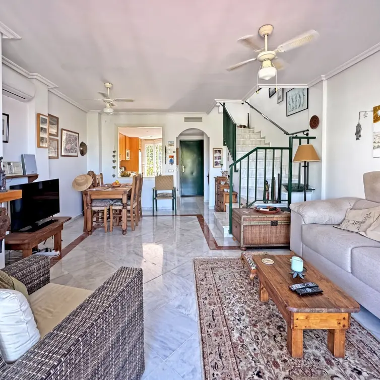 Sale of townhouse in Cabopino