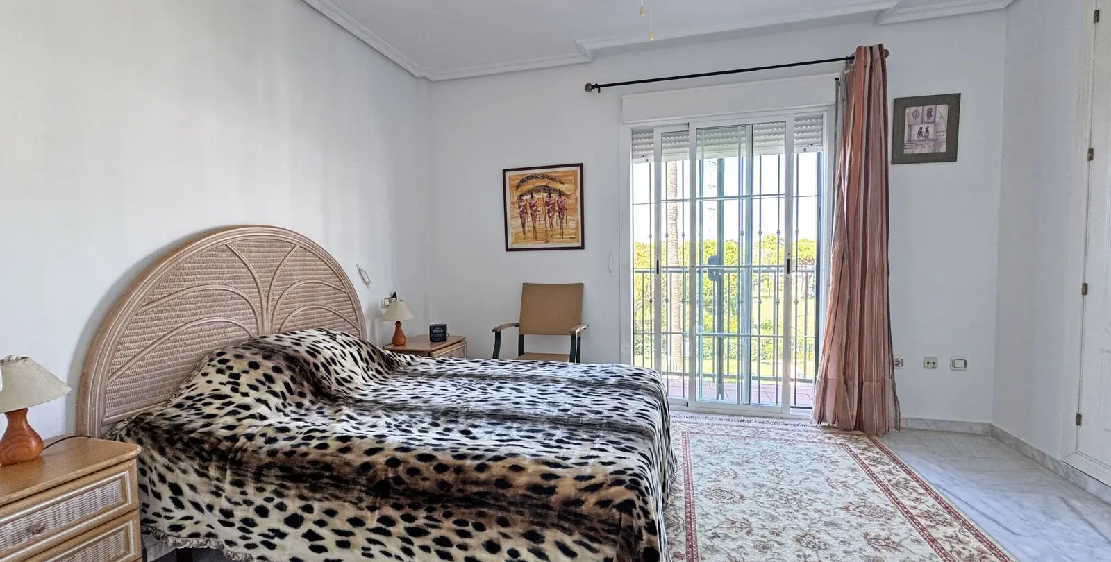 Sale of townhouse in Cabopino 26