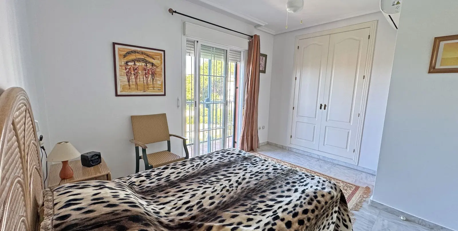 Sale of townhouse in Cabopino 28