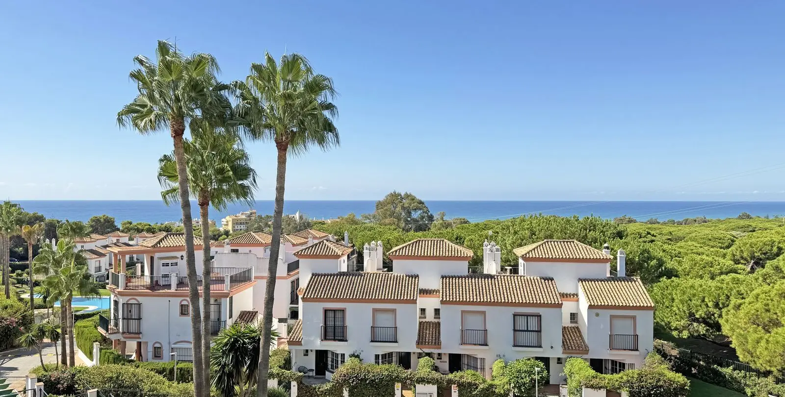 Sale of townhouse in Cabopino 33