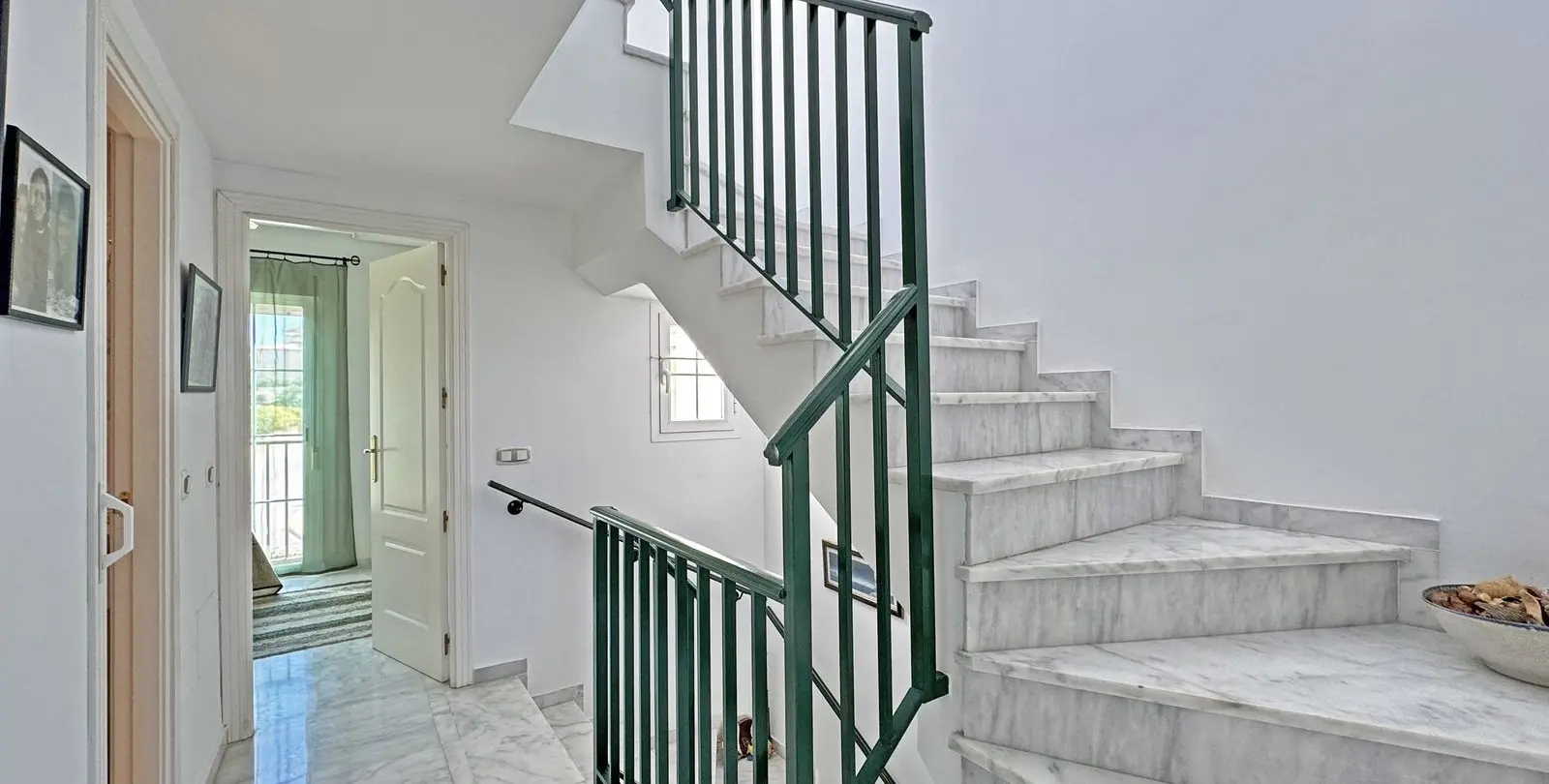 Sale of townhouse in Cabopino 35