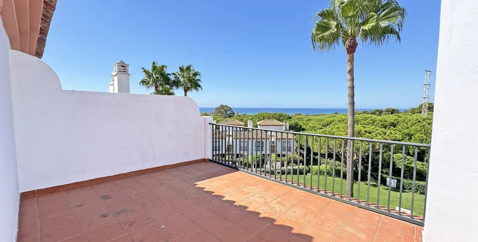 Sale of townhouse in Cabopino 37