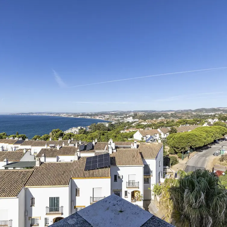 Venta de ático en Estepona