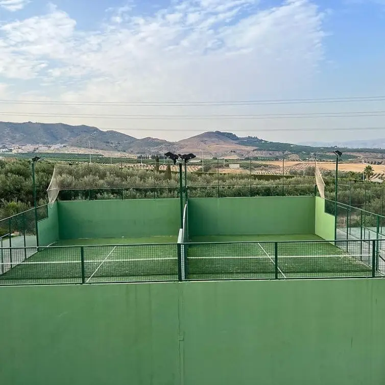 Sale of middle floor apartment in Alhaurín de la Torre