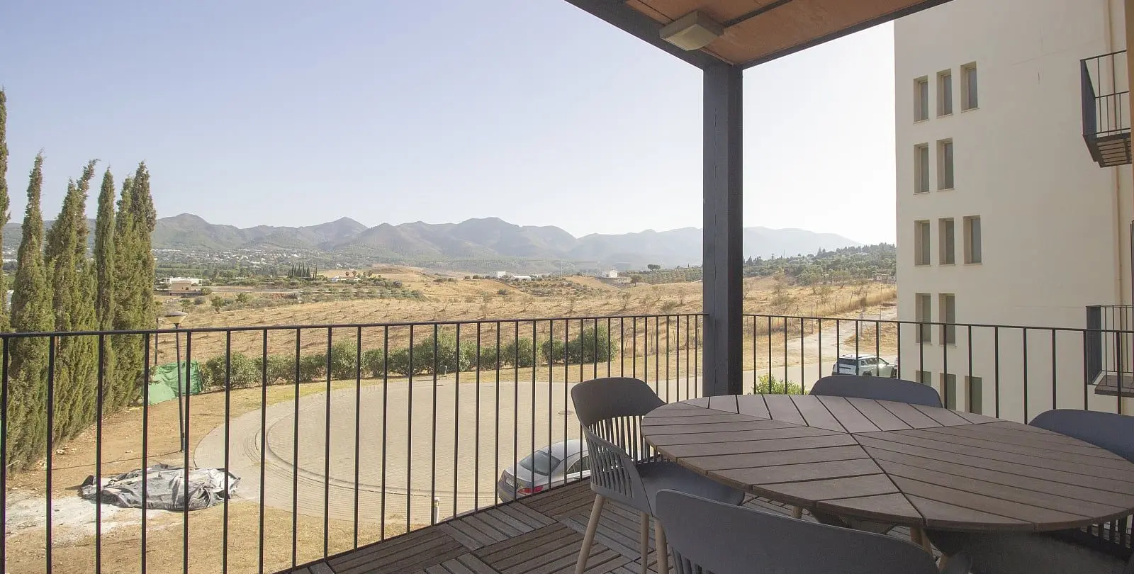 Sale of middle floor apartment in Alhaurín de la Torre 19