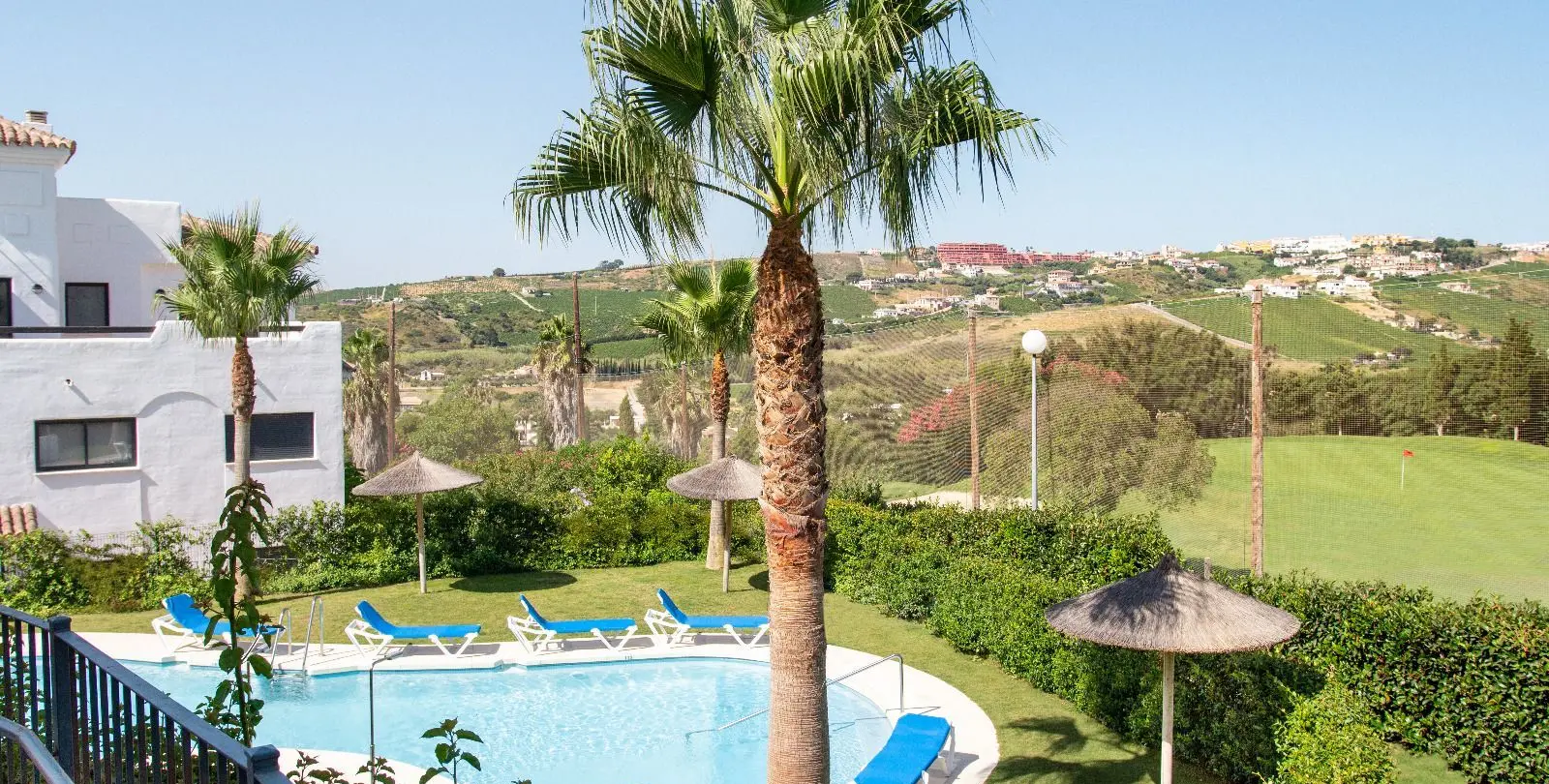 Venta de apartamento en planta baja en Casares 4