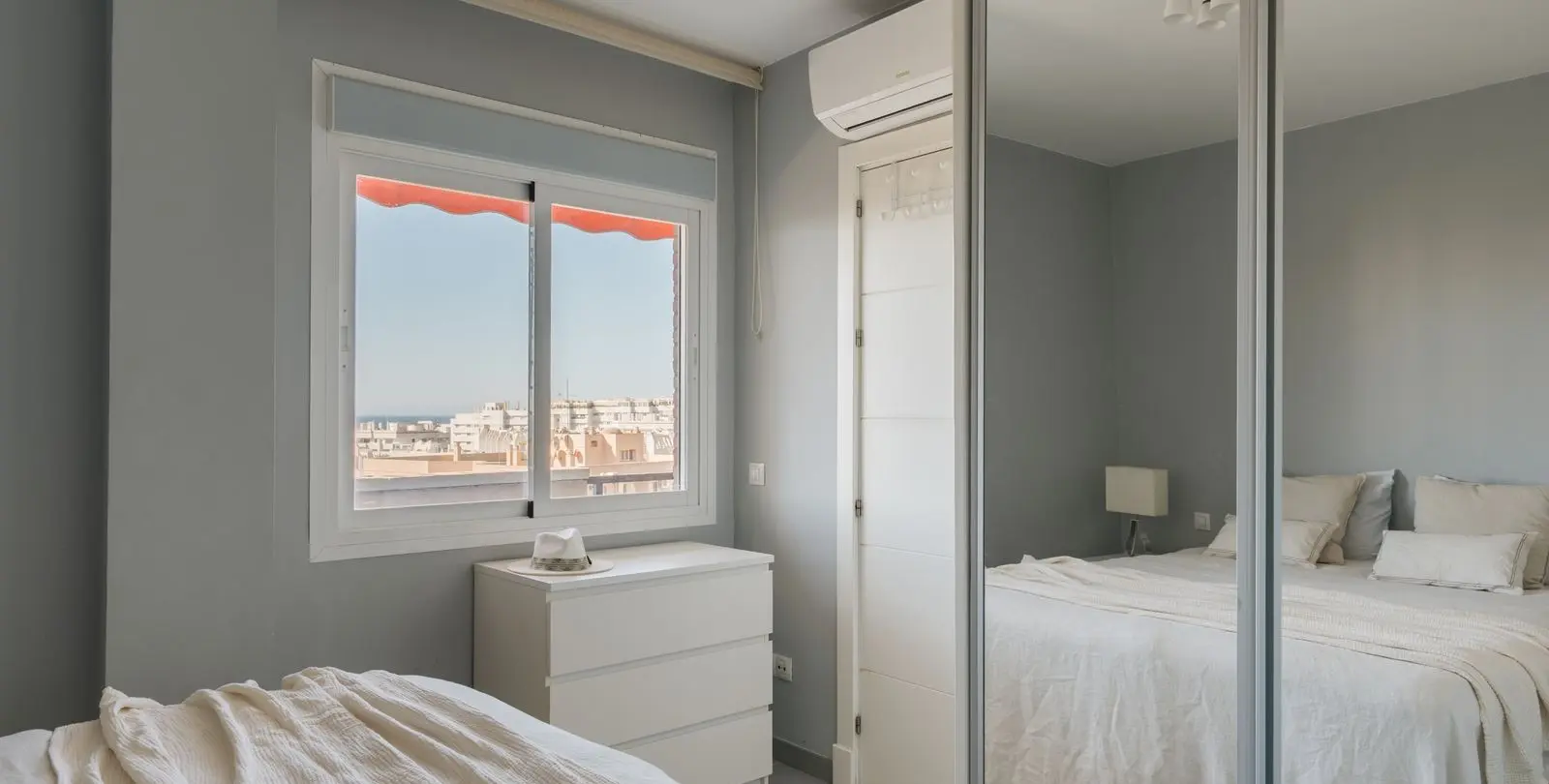 Venta de apartamento en planta media en Marbella 9