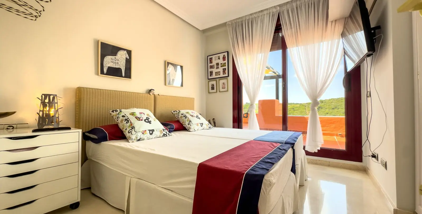 Продажа пентхауса в Casares 12