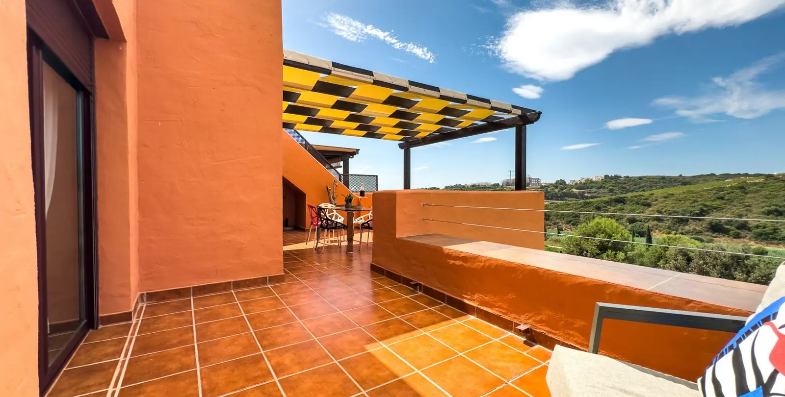 Продажа пентхауса в Casares 16