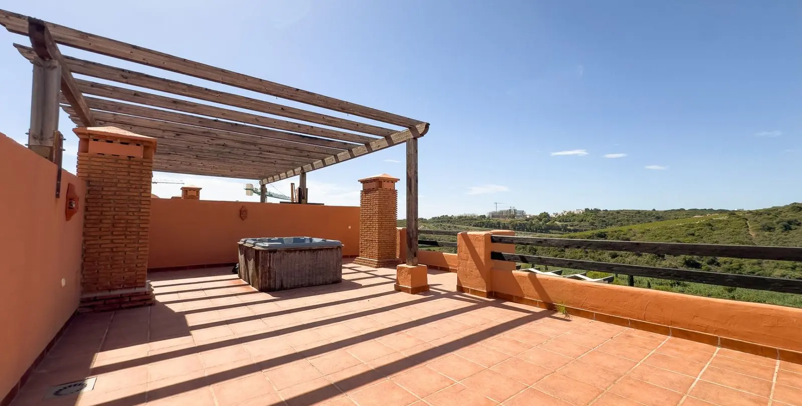 Продажа пентхауса в Casares 31