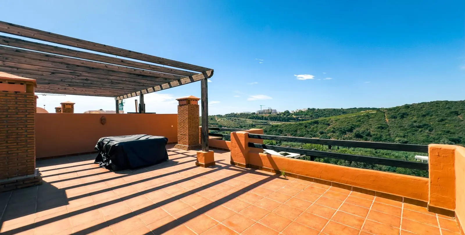 Продажа пентхауса в Casares 33