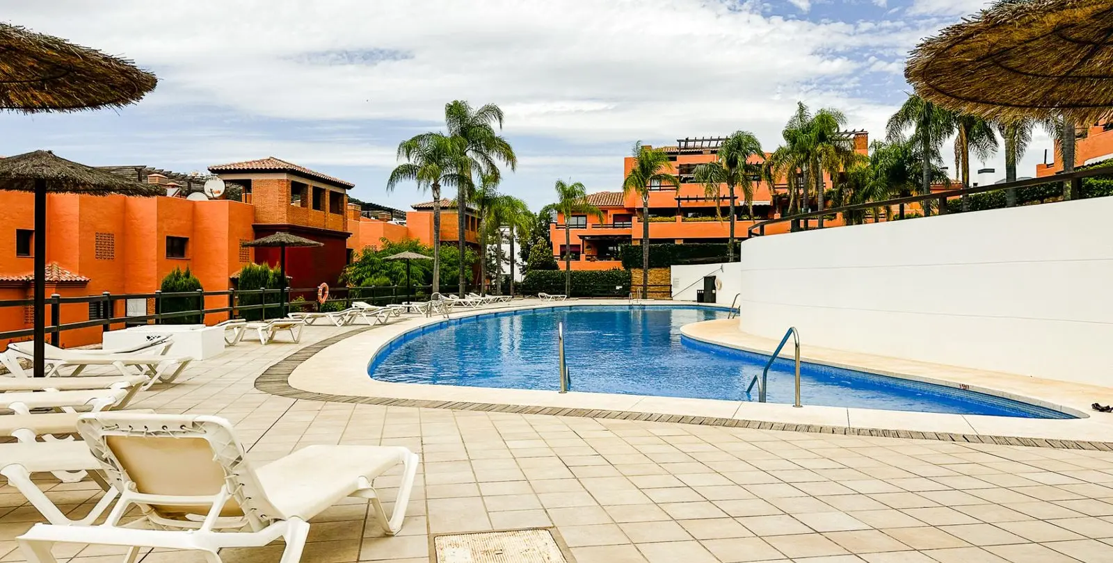 Продажа пентхауса в Casares 41