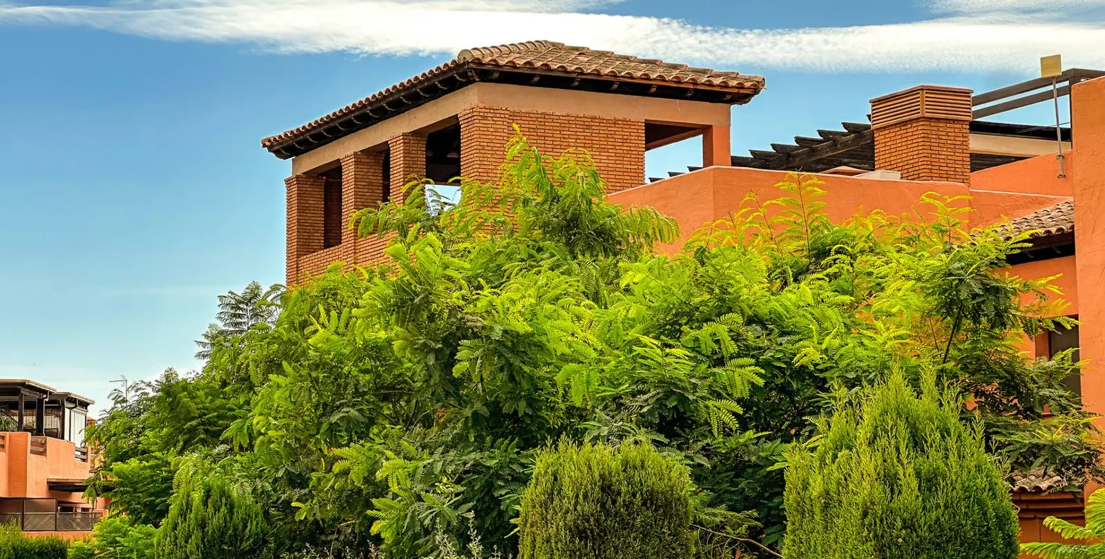 Продажа пентхауса в Casares 44