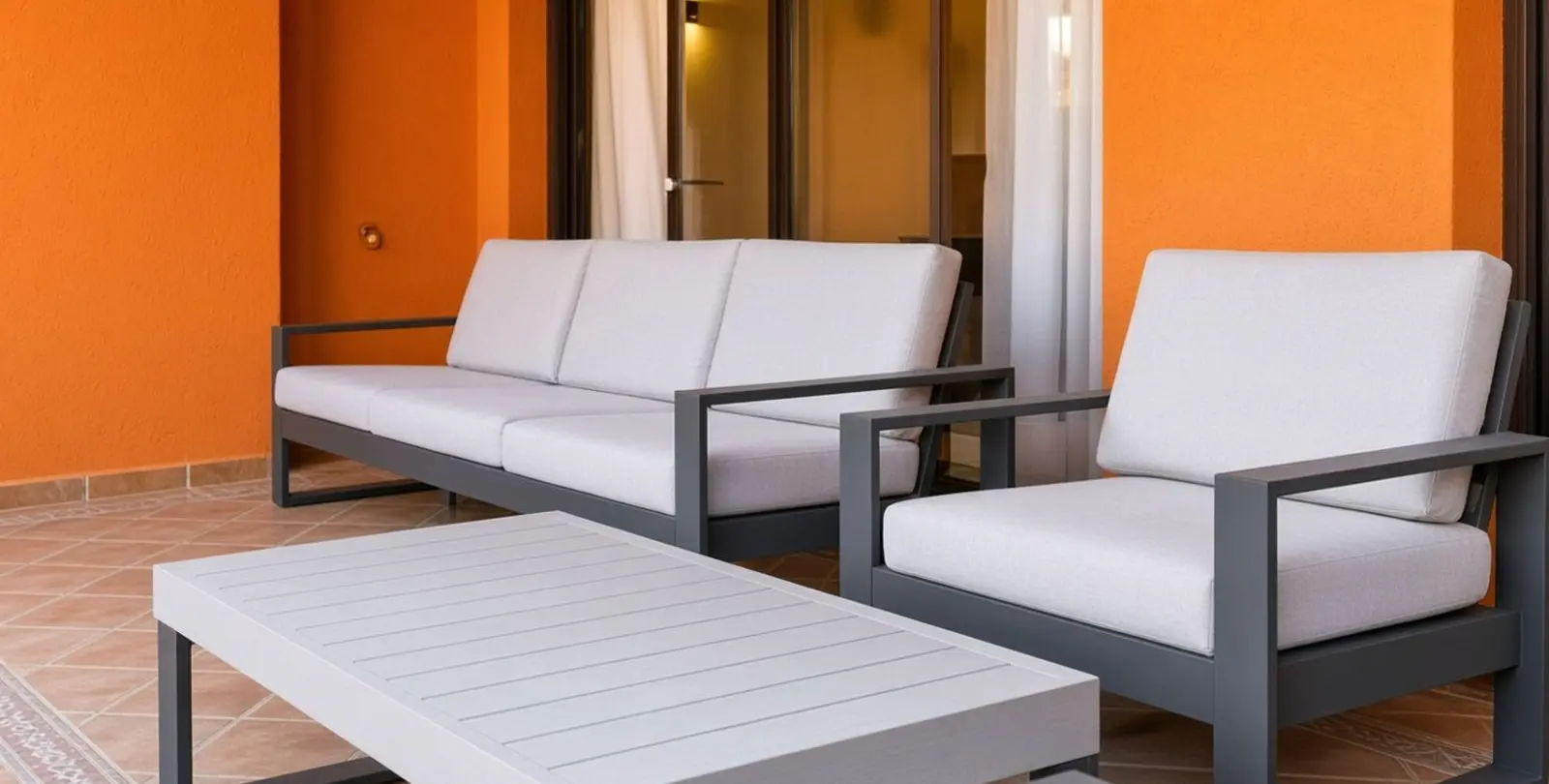 Venta de apartamento en planta baja en Estepona 3
