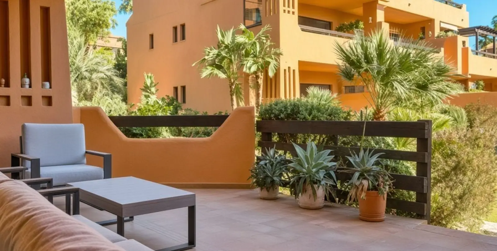 Venta de apartamento en planta baja en Estepona 12