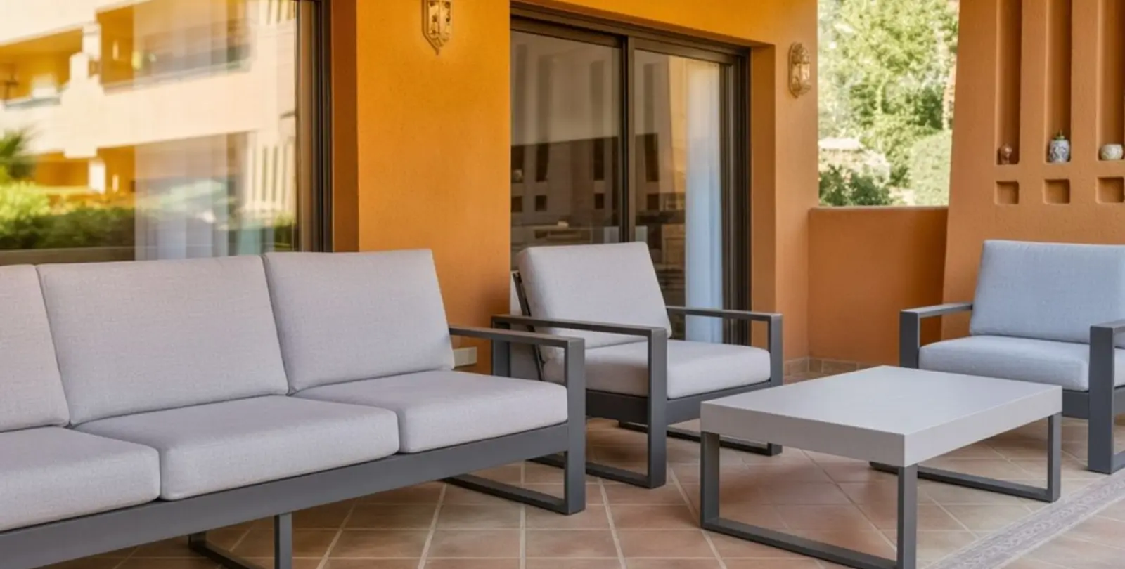 Venta de apartamento en planta baja en Estepona 23