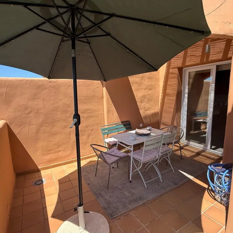 Venta de ático dúplex en Elviria