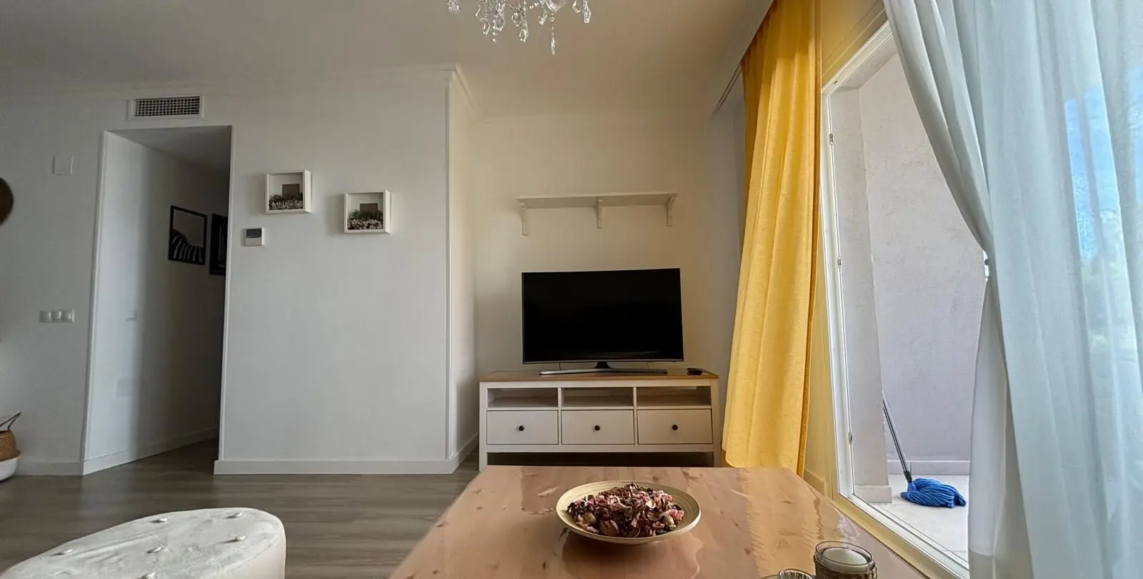 Venta de apartamento en planta media en Marbella 4