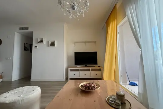 Image 4 thumb