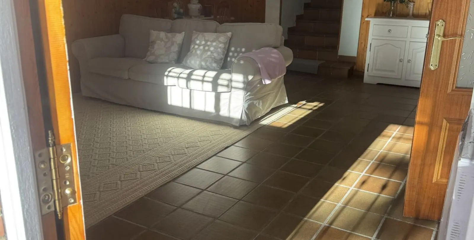 Продажа  отдельно стоящей виллы в Estepona 14