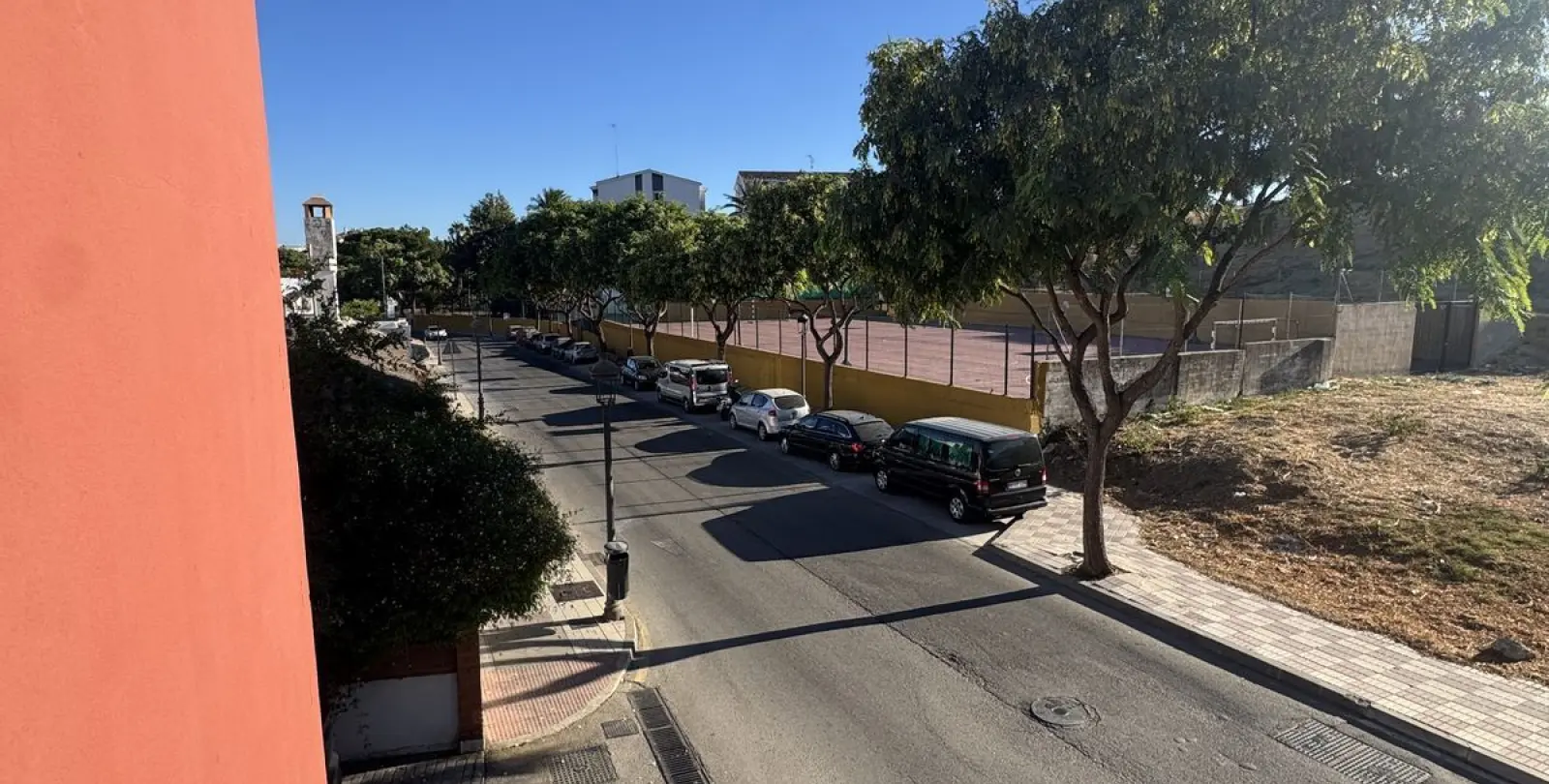 Продажа  отдельно стоящей виллы в Estepona 16
