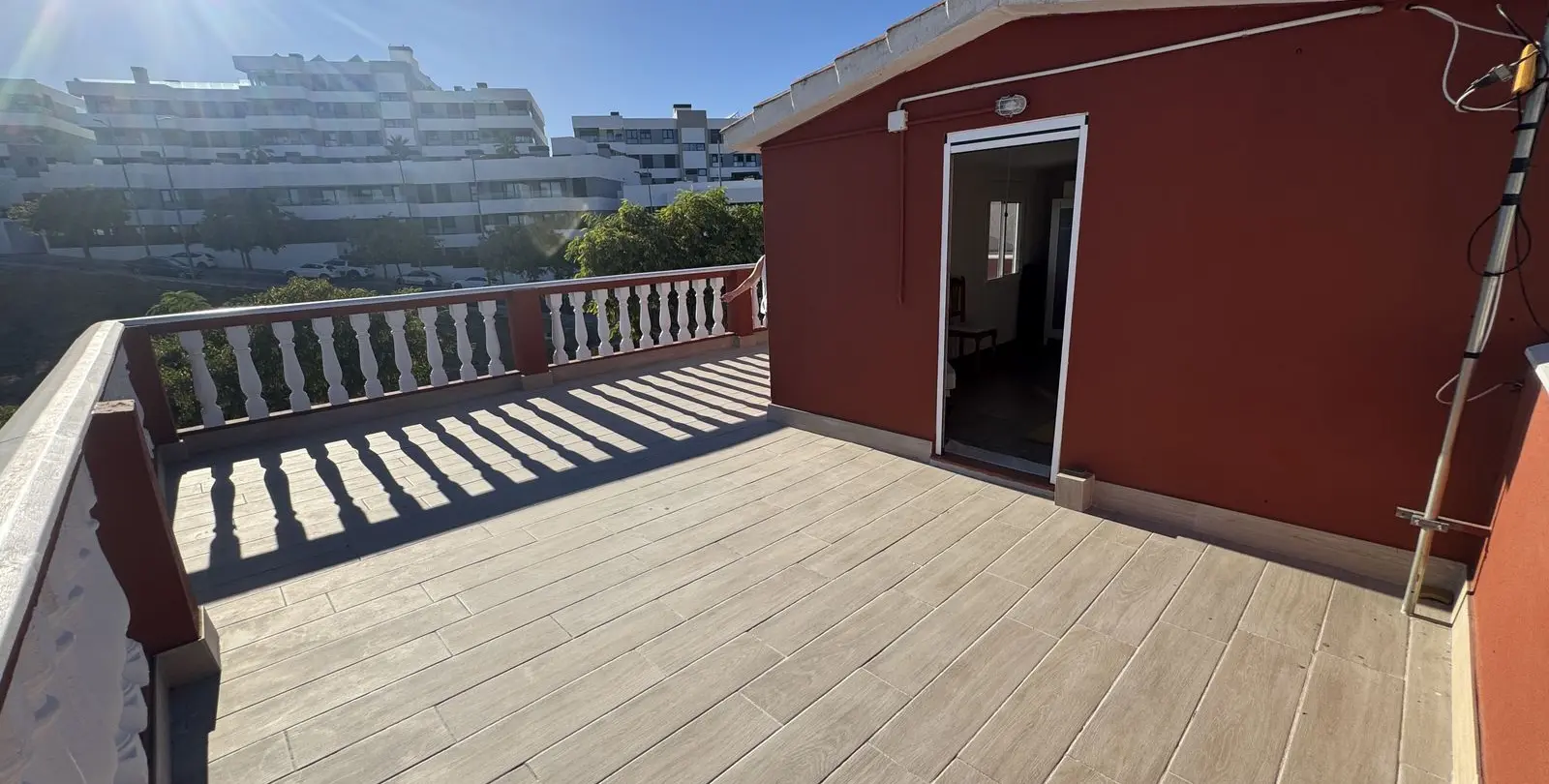Продажа  отдельно стоящей виллы в Estepona 34