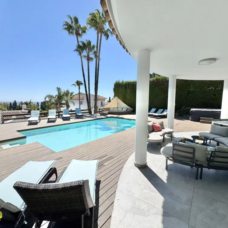 Продажа  отдельно стоящей виллы в La Cala de Mijas