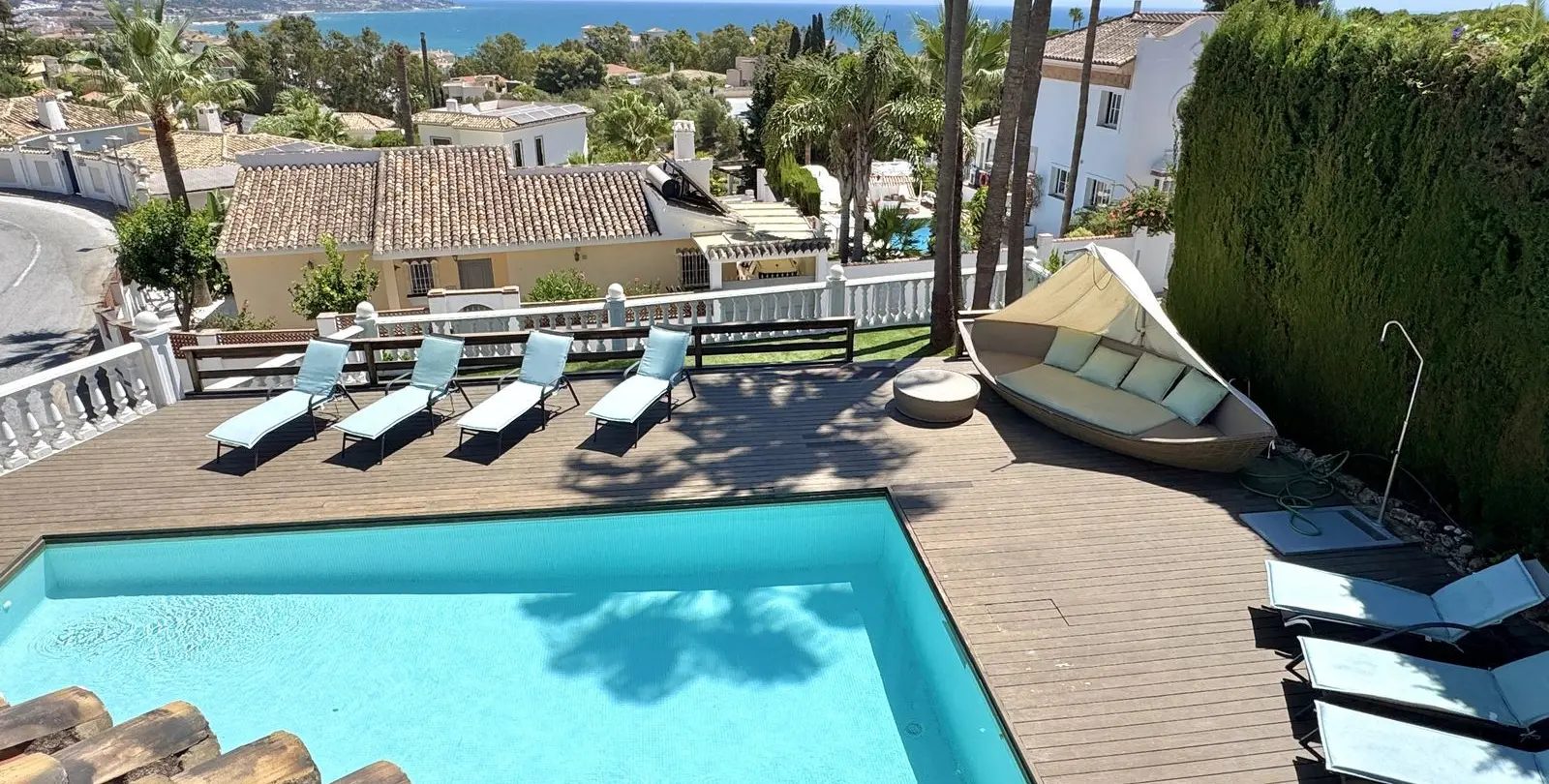 Продажа  отдельно стоящей виллы в La Cala de Mijas 2