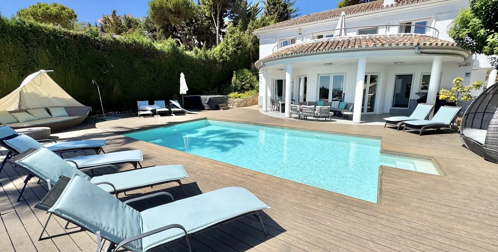 Продажа  отдельно стоящей виллы в La Cala de Mijas 3