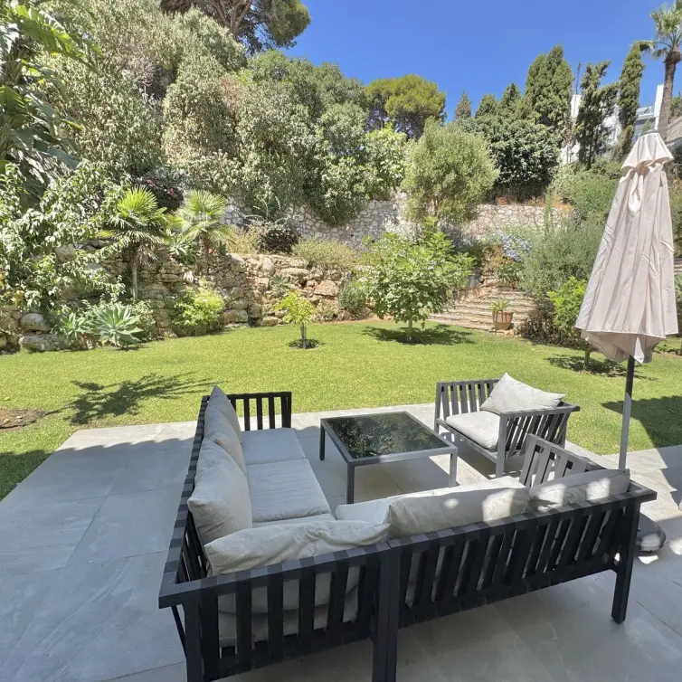 Продажа  отдельно стоящей виллы в La Cala de Mijas