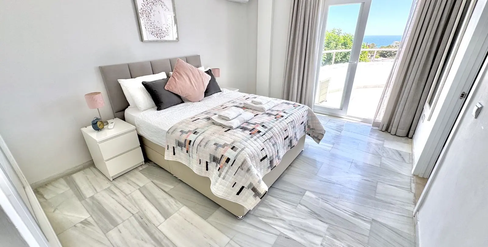 Продажа  отдельно стоящей виллы в La Cala de Mijas 24