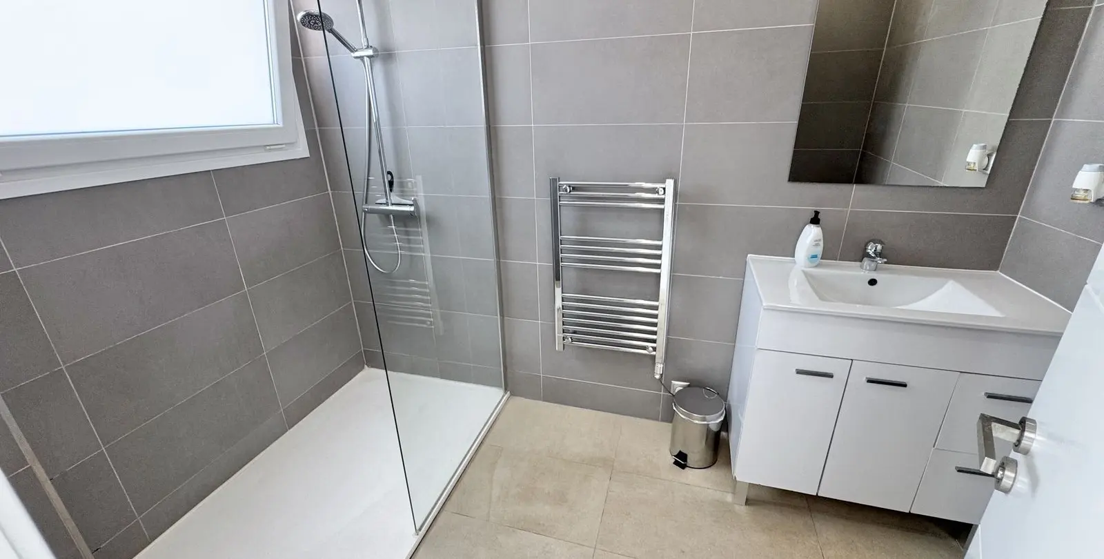 Продажа  отдельно стоящей виллы в La Cala de Mijas 25