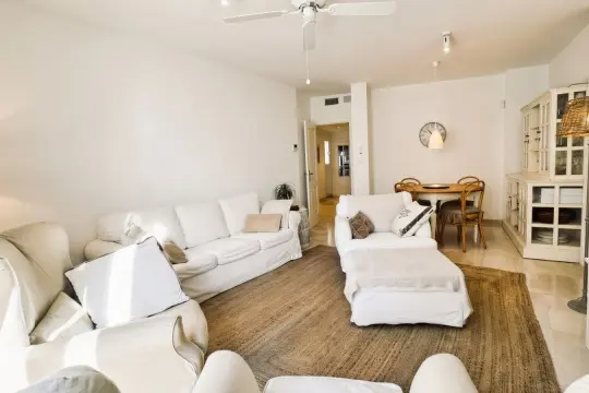 Image 4 thumb