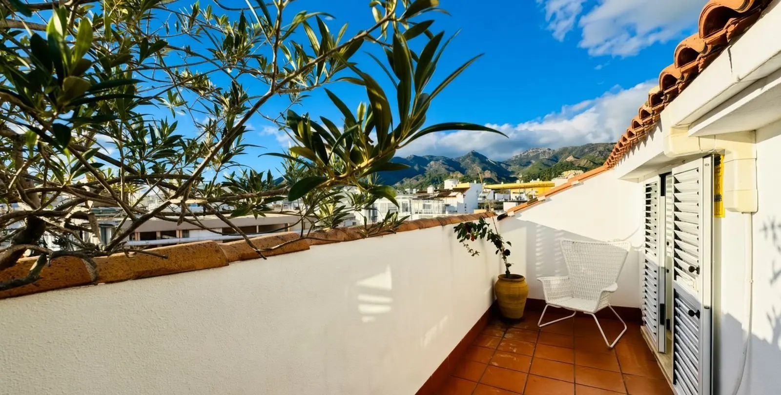 Venta de ático dúplex en Marbella 21