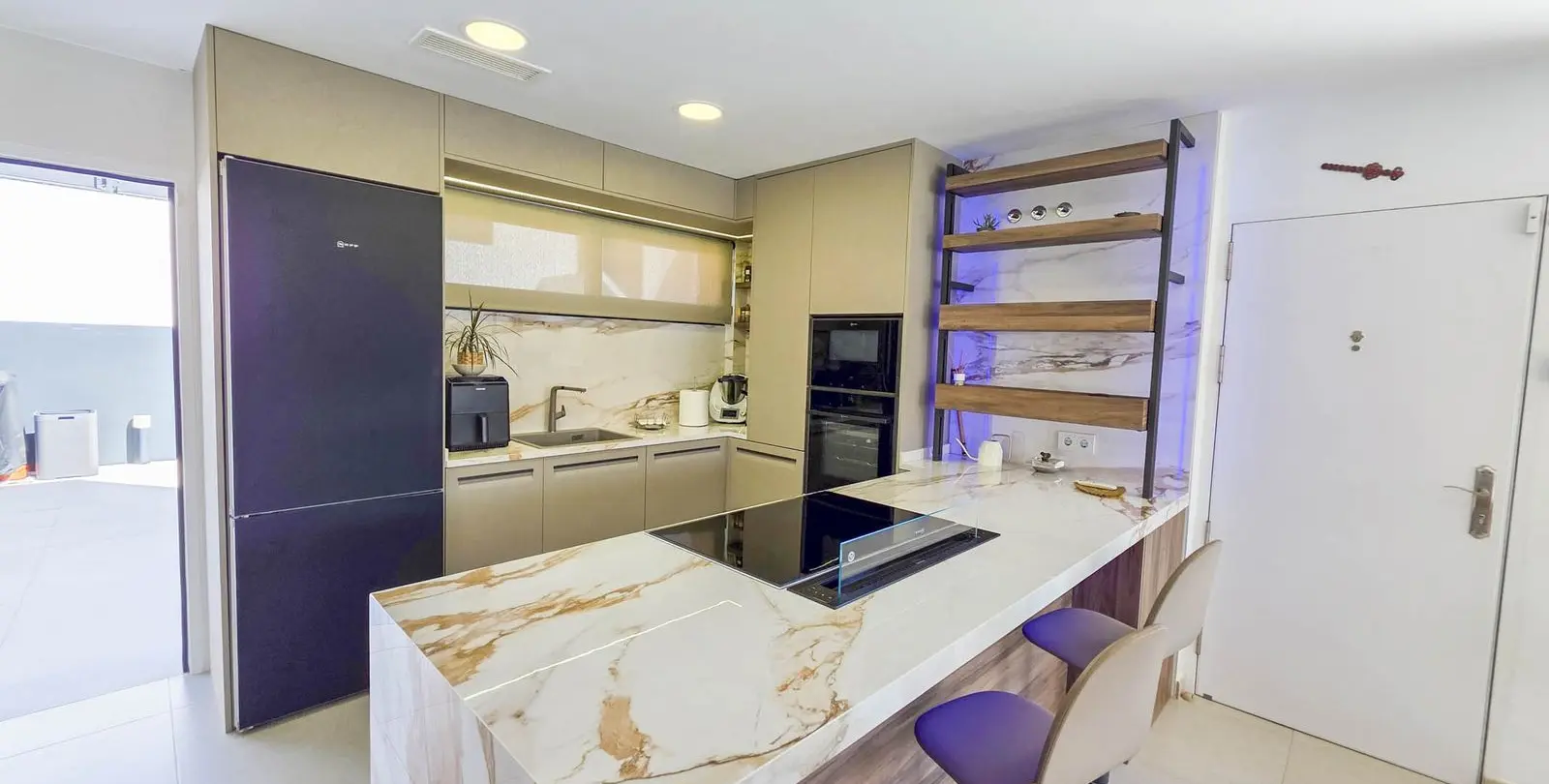 Venta de villa independiente en La Duquesa 9