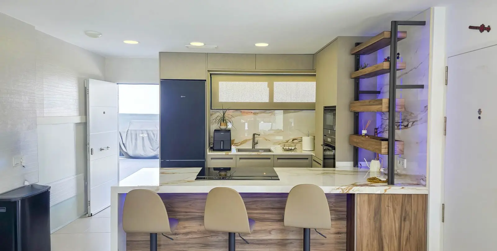 Venta de villa independiente en La Duquesa 28