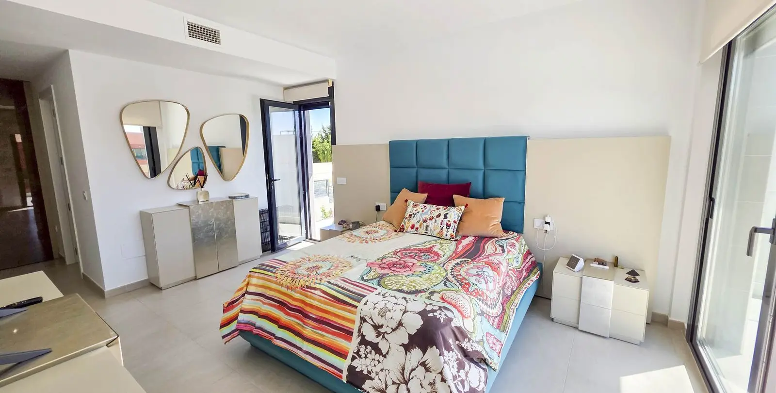 Venta de villa independiente en La Duquesa 36