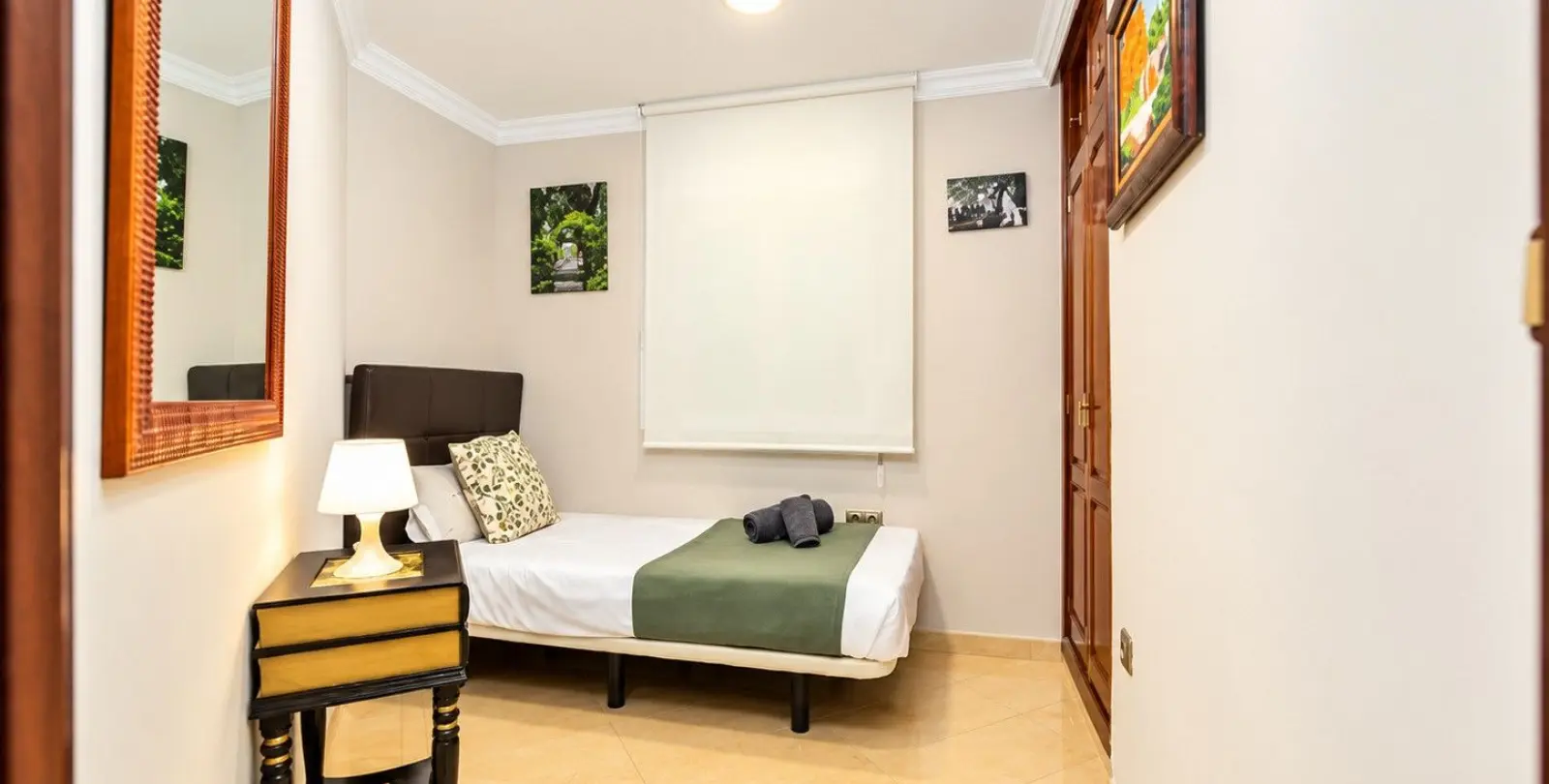 Venta de apartamento en planta media en Perchel Sur 7