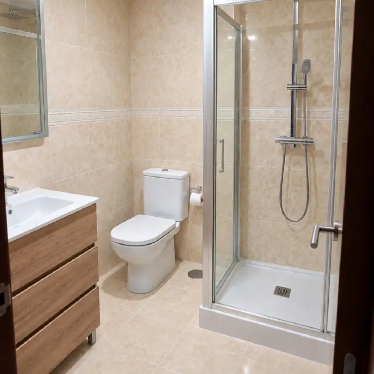 Sale of ground floor apartment in Fuengirola