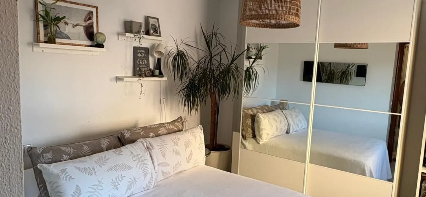 Venta de apartamento en planta media en Málaga Centro 0