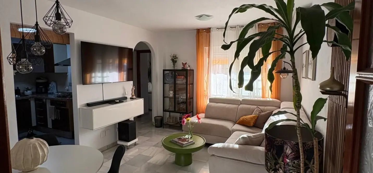 Venta de apartamento en planta media en Málaga Centro 1