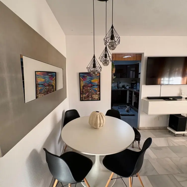 Venta de apartamento en planta media en Málaga Centro