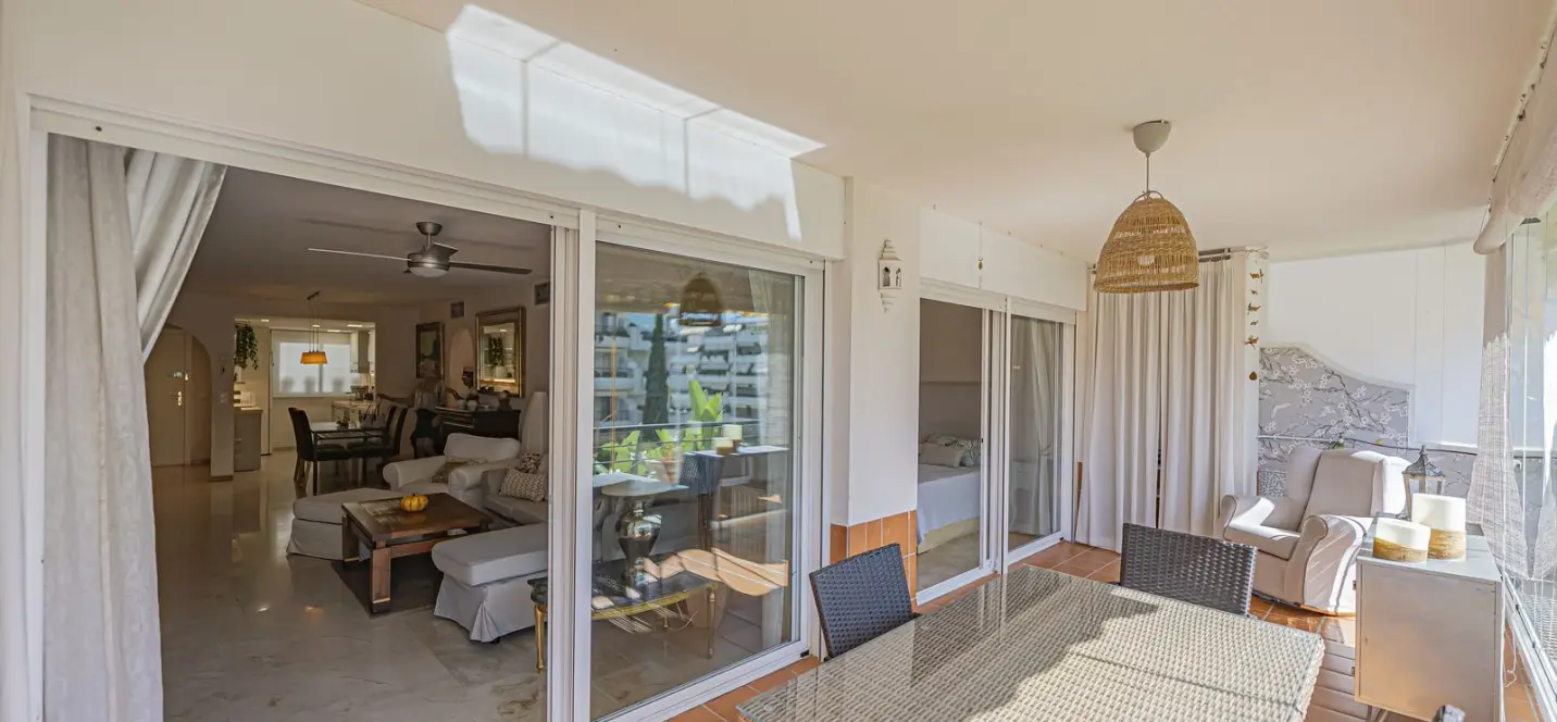Sale of middle floor apartment in Guadalmina Alta 3