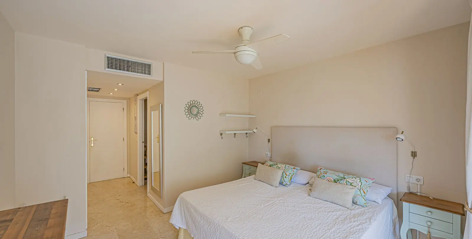 Sale of middle floor apartment in Guadalmina Alta 10