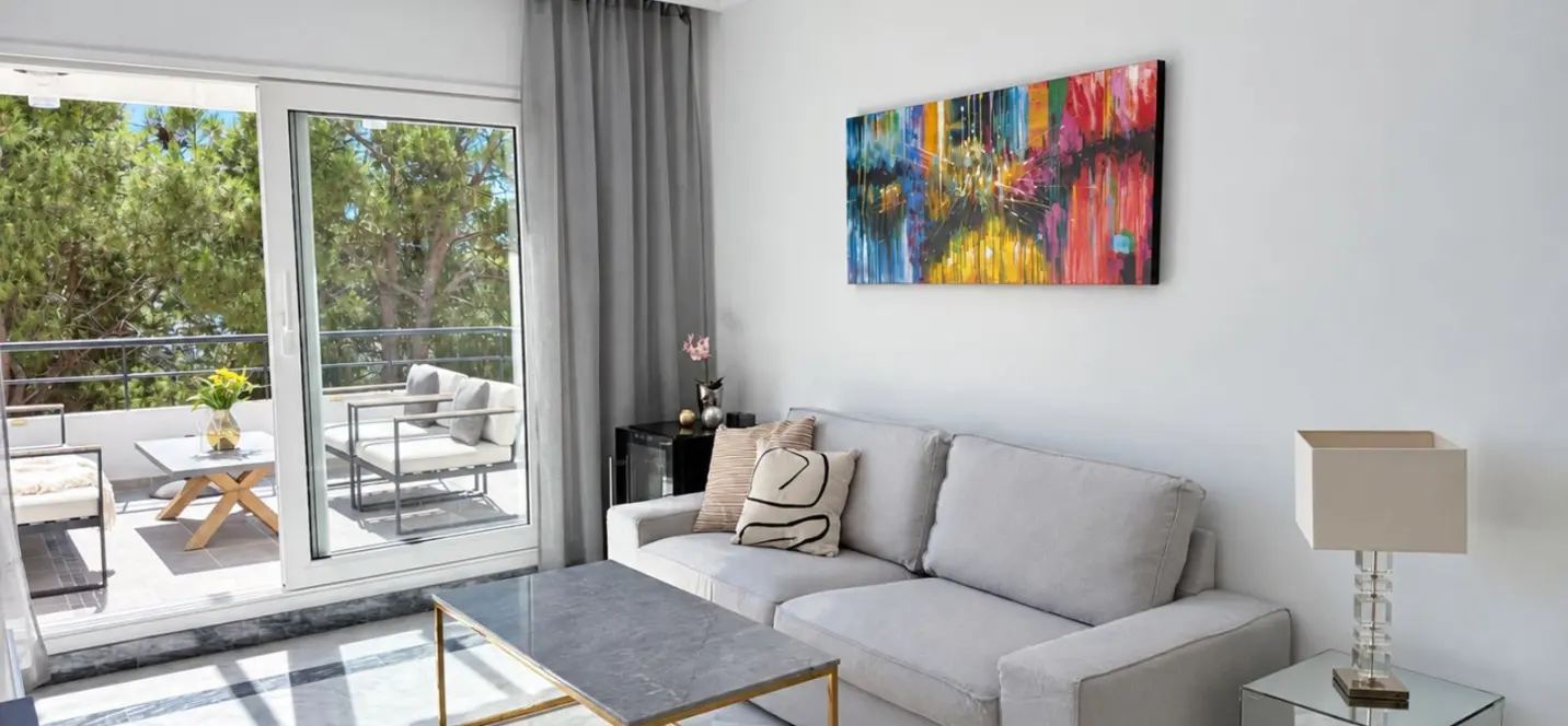 Sale of penthouse in Nueva Andalucía 4