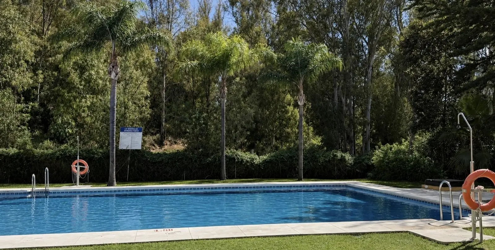 Sale of penthouse in Nueva Andalucía 19