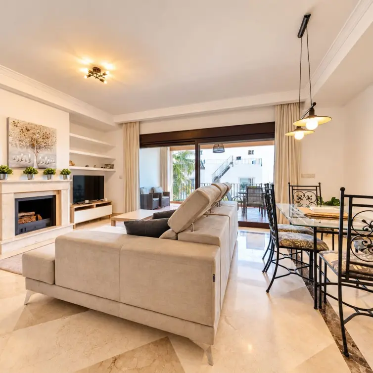 Venta de adosado en Estepona