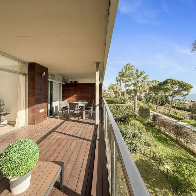Sale of ground floor apartment in Manilva