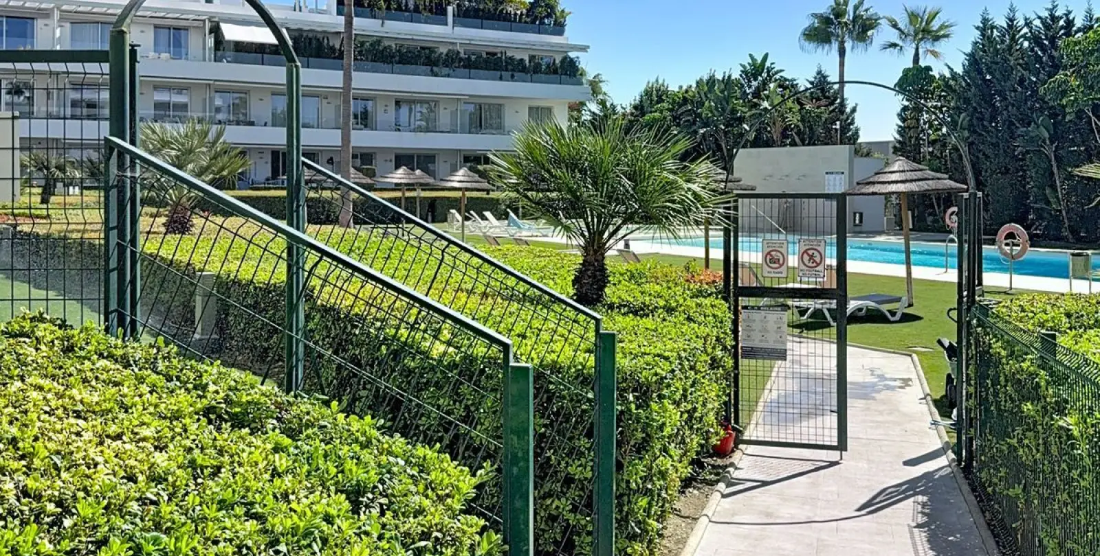 Venta de apartamento en planta baja en Bel Air 2