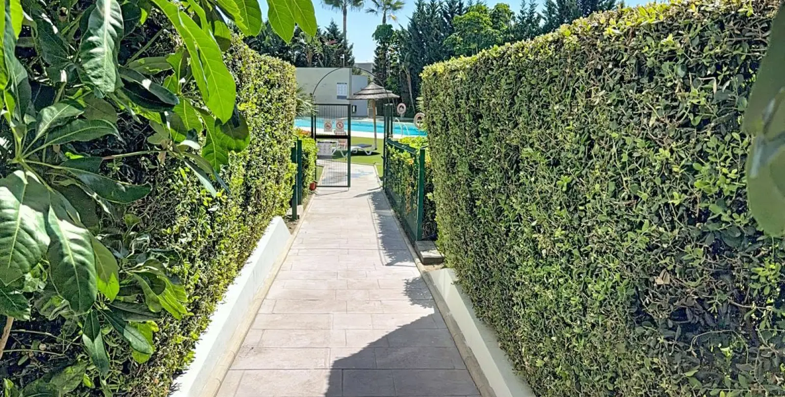 Venta de apartamento en planta baja en Bel Air 4